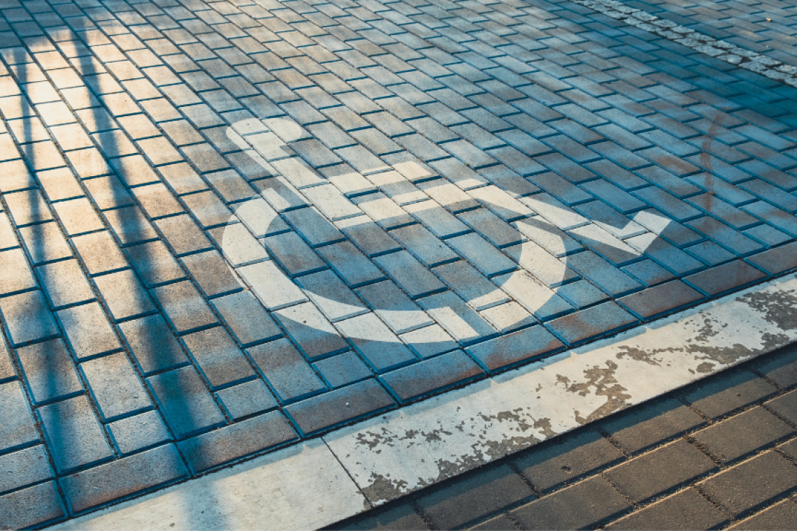 Place handicapée : pouvez-vous vous y garer ? Ce que dit la loi